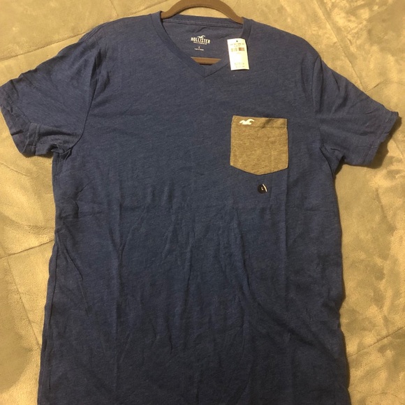 Men’s Hollister Short Sleeve Shirt - Picture 3 of 4